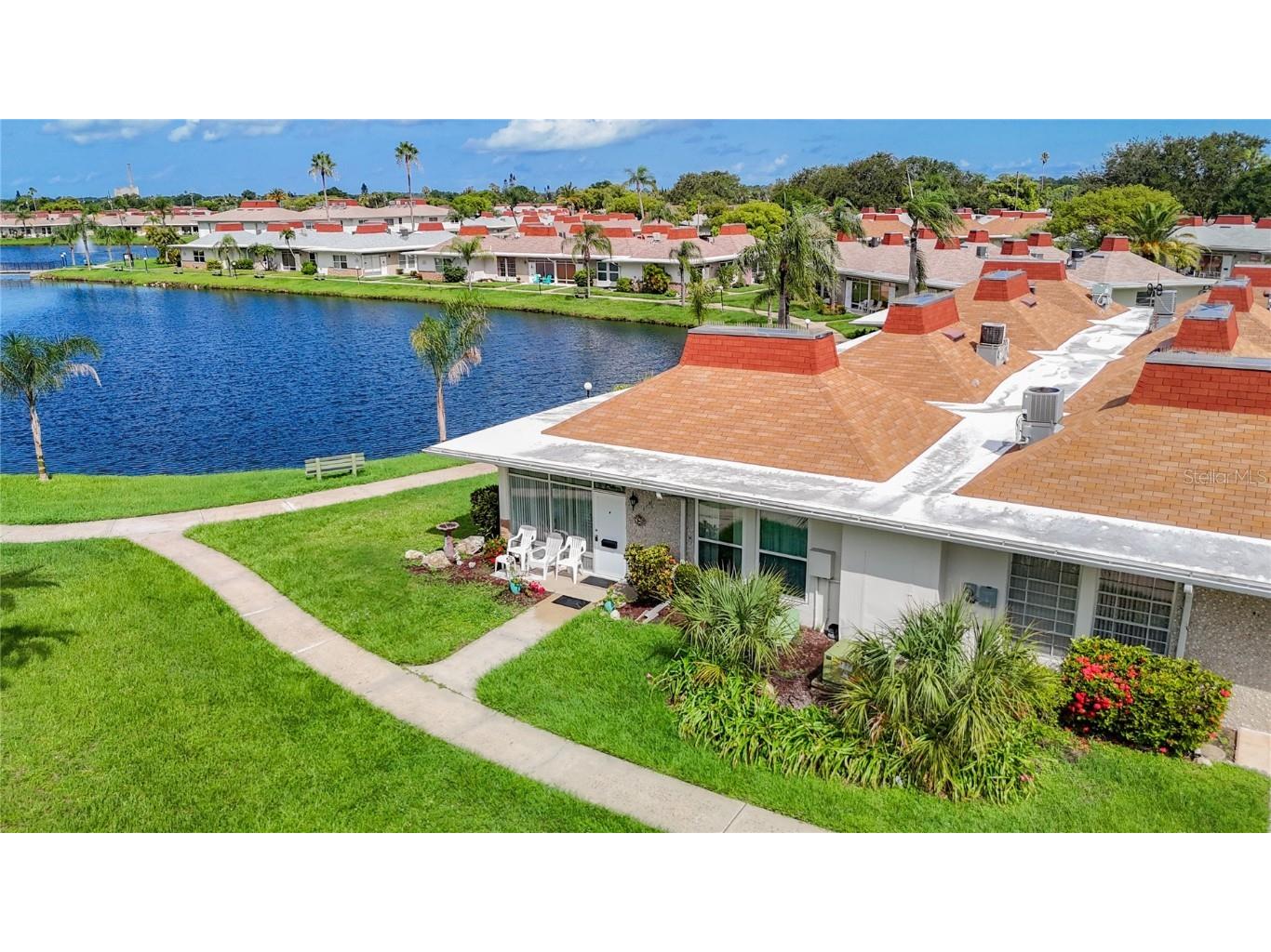 4360 Tahitian Gardens Circle #H Holiday FL 34691 TB8405201 image2