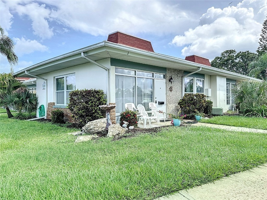 4360 Tahitian Gardens Circle #H Holiday FL 34691 TB8405201 image4