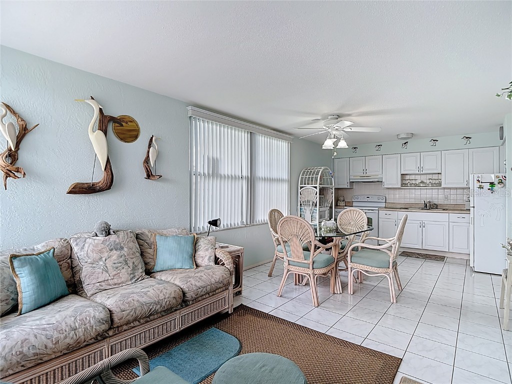 4360 Tahitian Gardens Circle #H Holiday FL 34691 TB8405201 image8