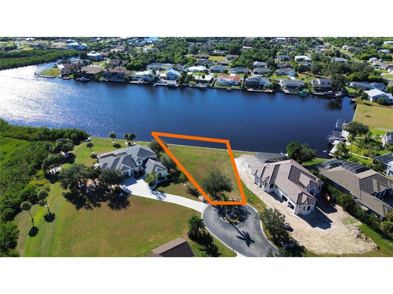 4361 Point Court Port Charlotte FL 33948 A4666100 image1