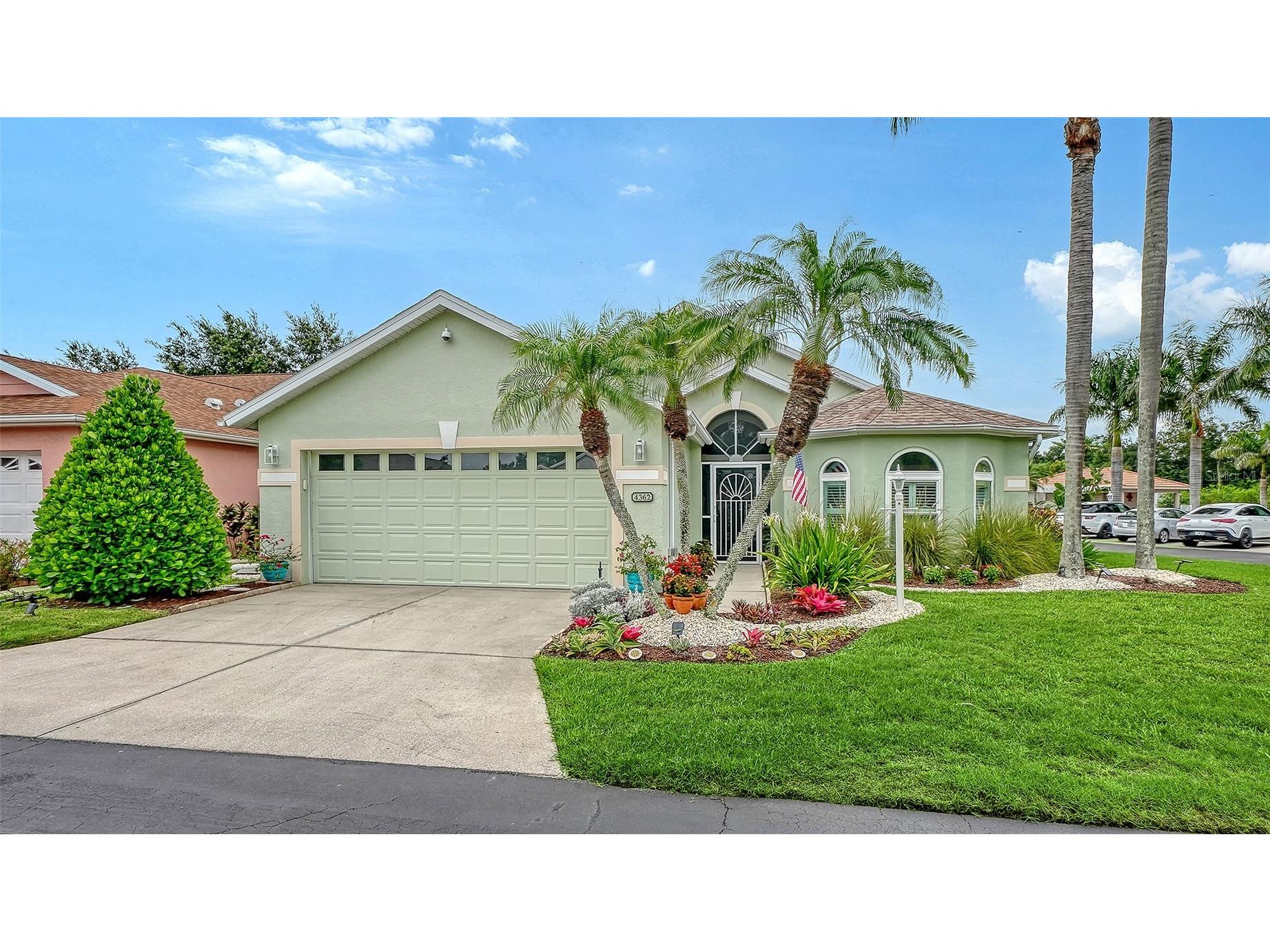 4362 Beekman Place #111 Sarasota FL 34235 A4695908 image1
