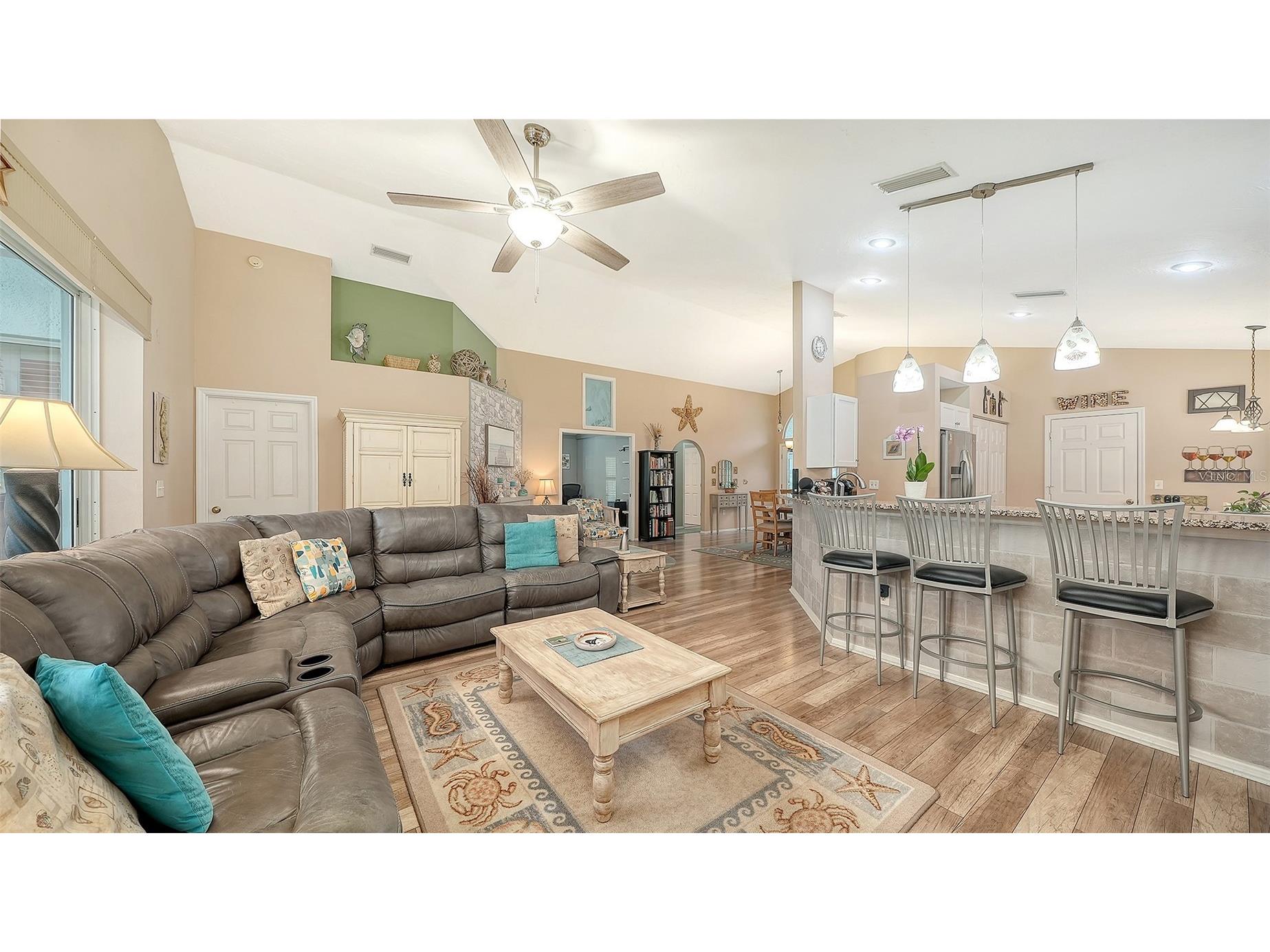 4362 Beekman Place #111 Sarasota FL 34235 A4695908 image12
