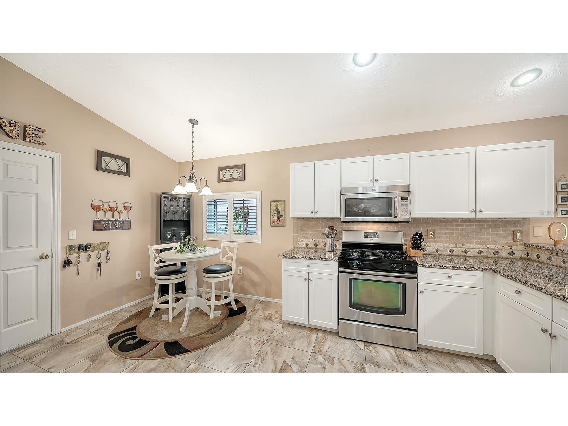 4362 Beekman Place #111 Sarasota FL 34235 A4695908 image16
