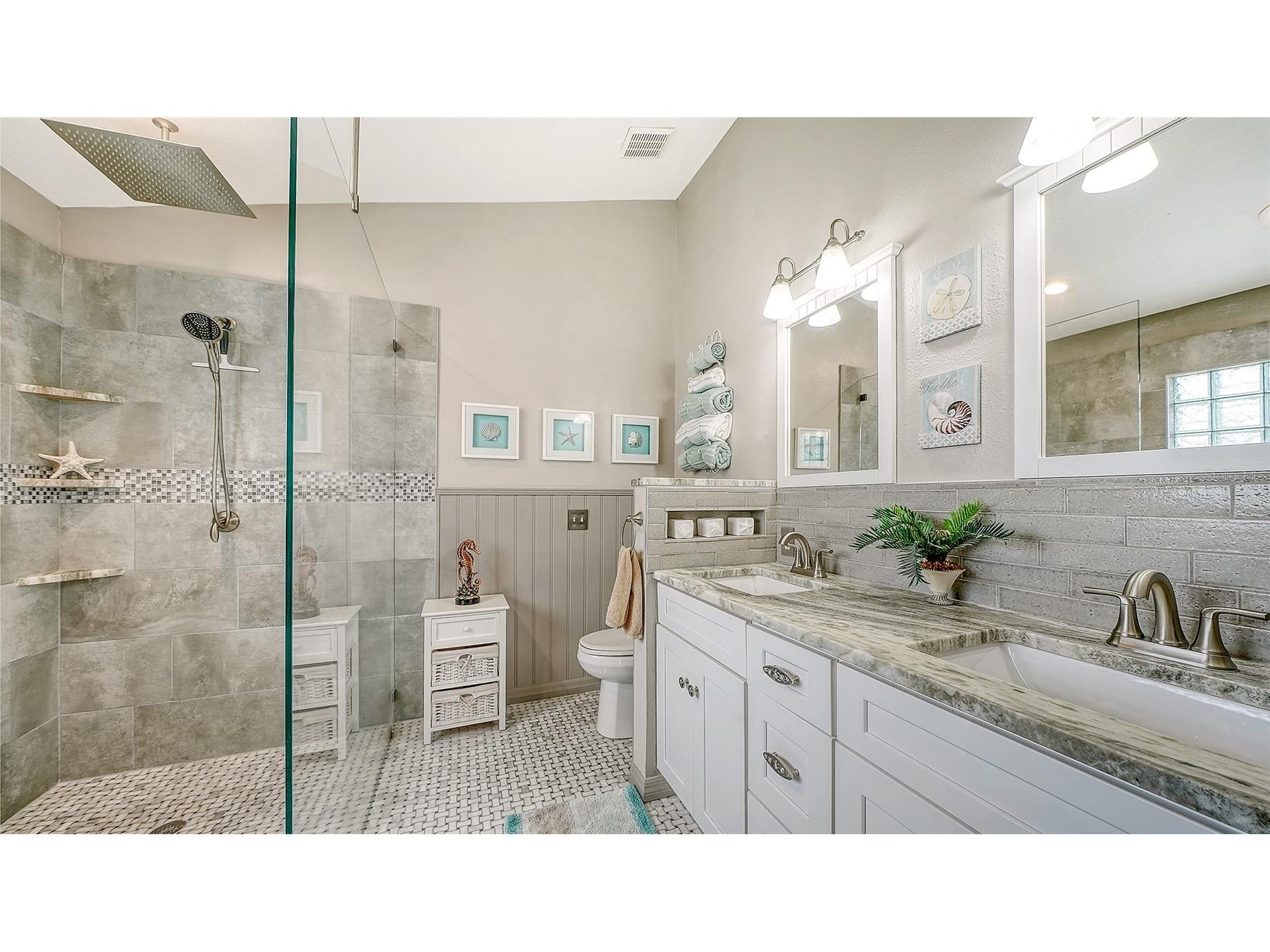 4362 Beekman Place #111 Sarasota FL 34235 A4695908 image25