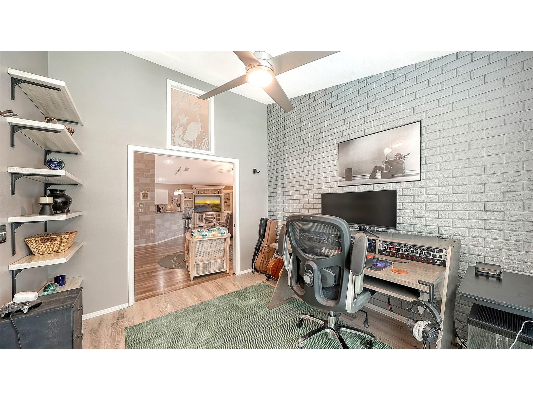4362 Beekman Place #111 Sarasota FL 34235 A4695908 image28