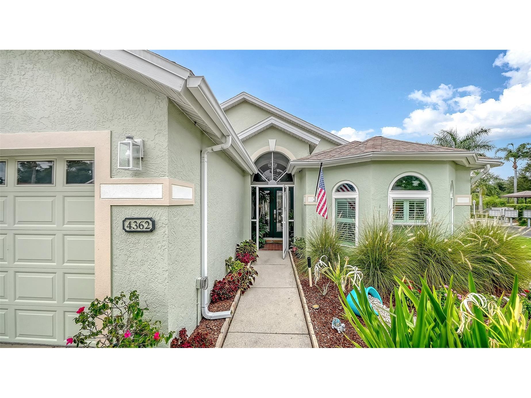 4362 Beekman Place #111 Sarasota FL 34235 A4695908 image3