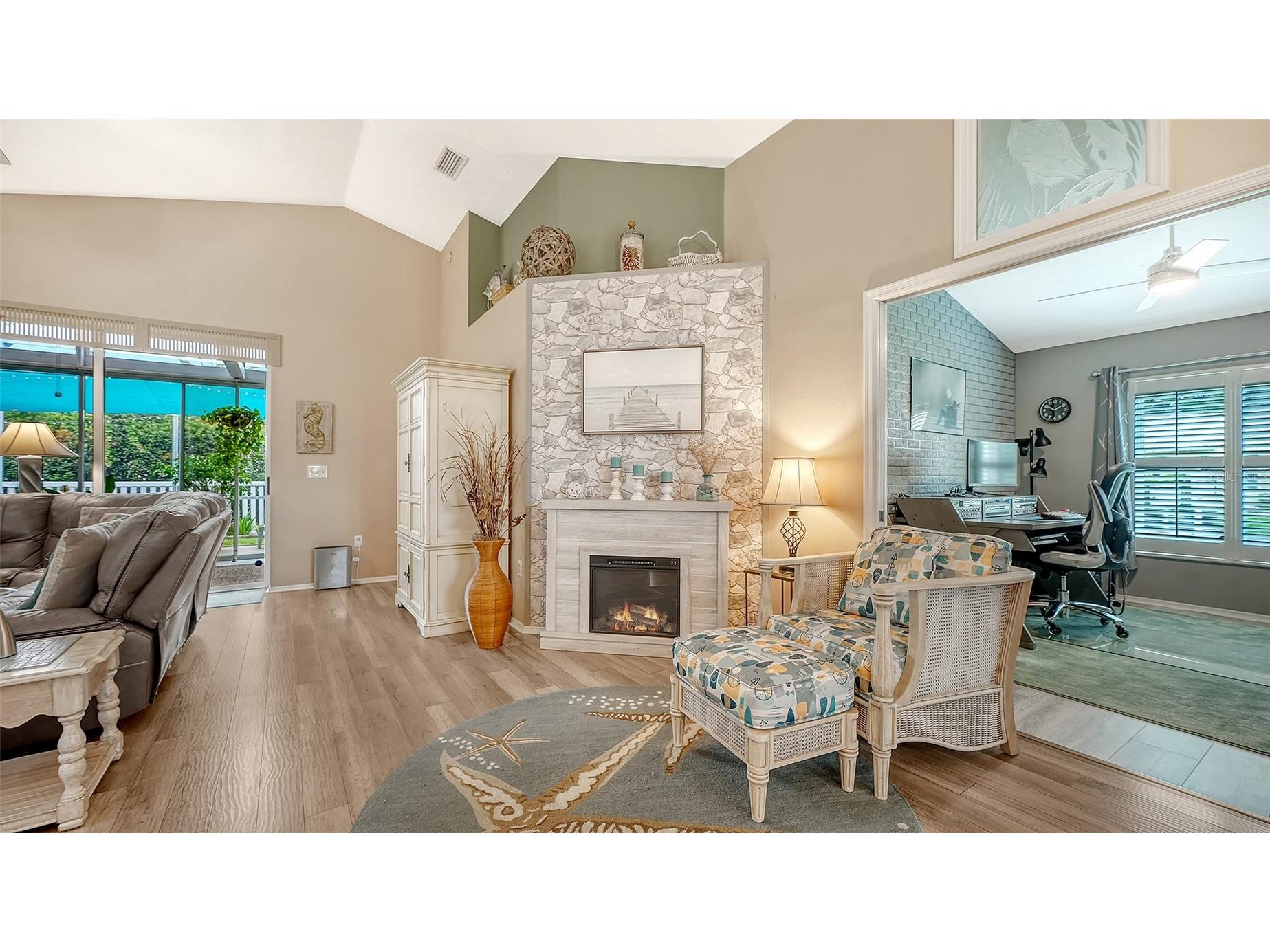 4362 Beekman Place #111 Sarasota FL 34235 A4695908 image8