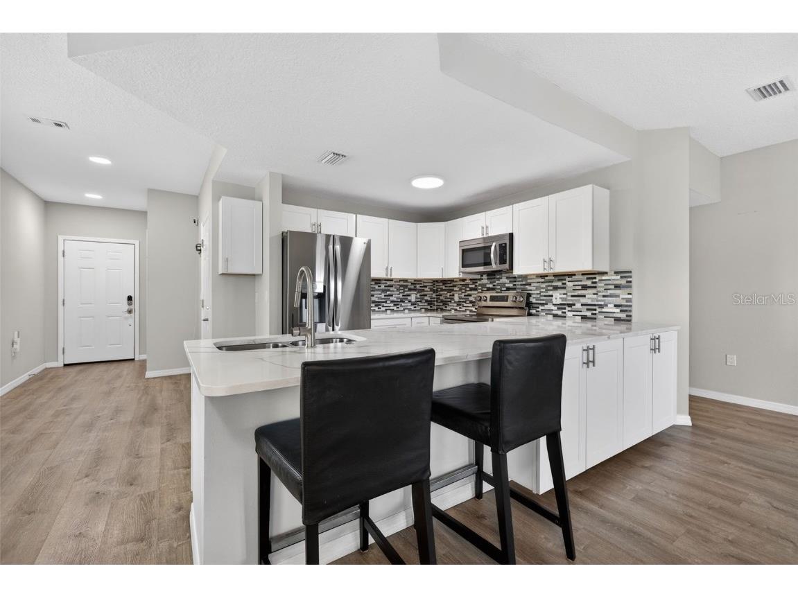 4362 Tyler Circle N Saint Petersburg FL 33709 TB8457993 image10