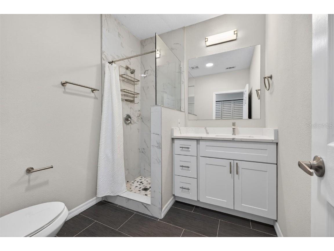 4362 Tyler Circle N Saint Petersburg FL 33709 TB8457993 image20