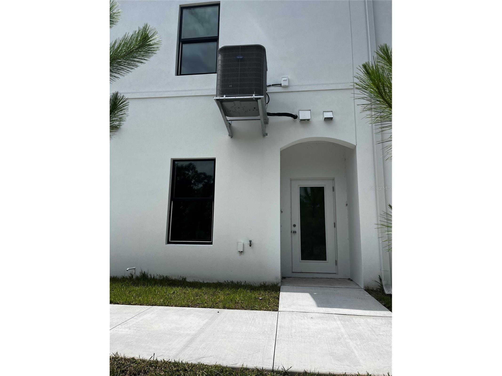 4363 Cambio Gardens Court Tampa FL 33610 TB8517133 image2