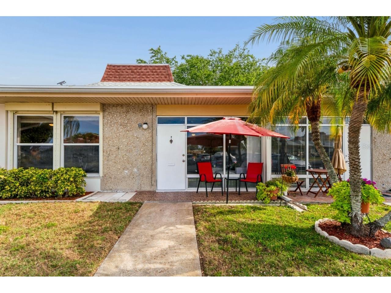 4363 Tahitian Gardens Circle #B Holiday FL 34691 W7885041 image1