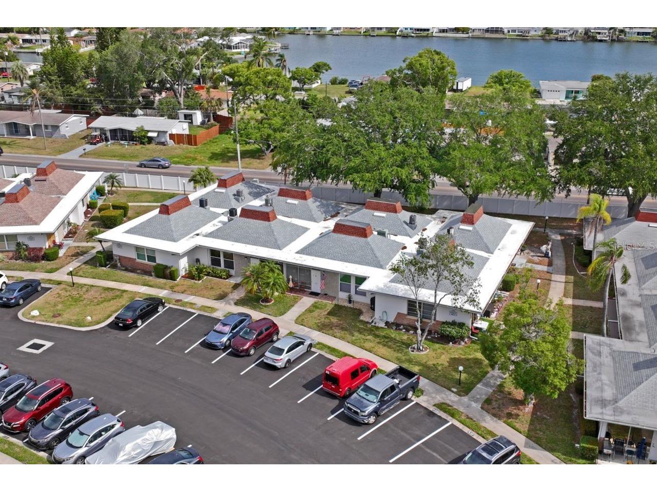 4363 Tahitian Gardens Circle #B Holiday FL 34691 W7885041 image33