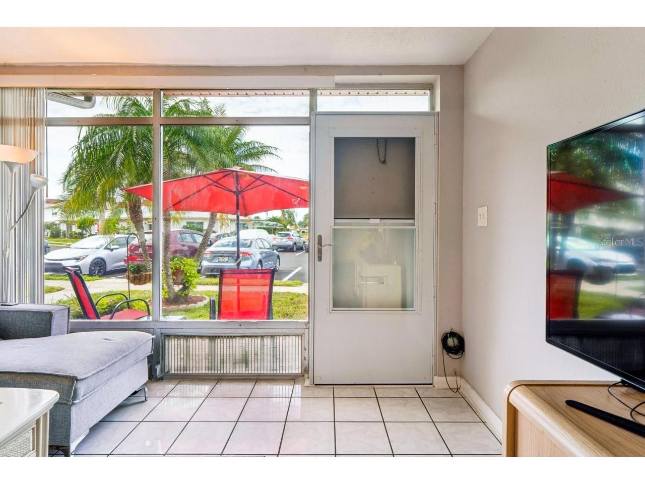 4363 Tahitian Gardens Circle #B Holiday FL 34691 W7885041 image5