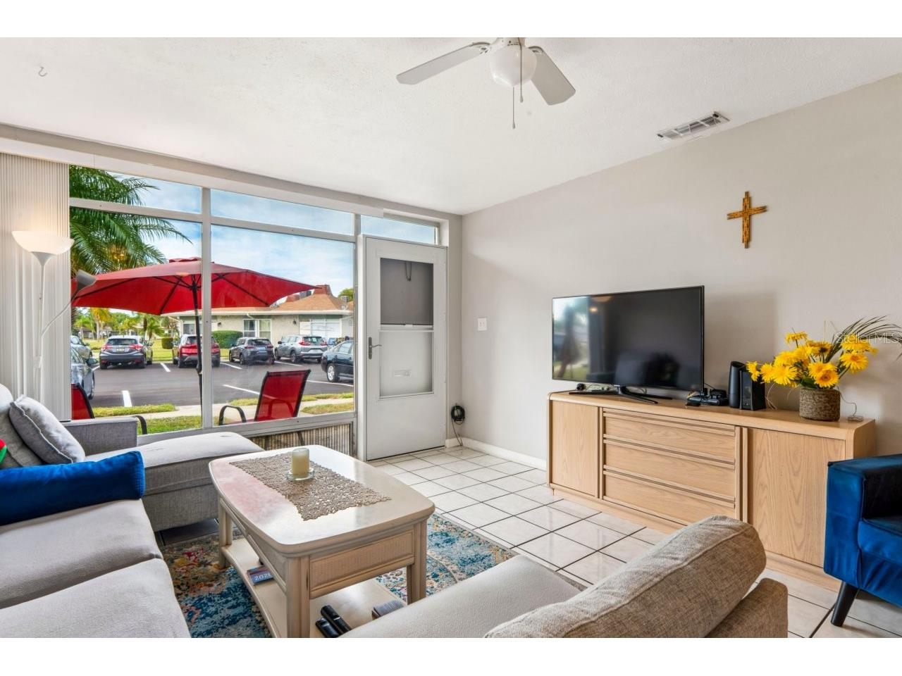 4363 Tahitian Gardens Circle #B Holiday FL 34691 W7885041 image8