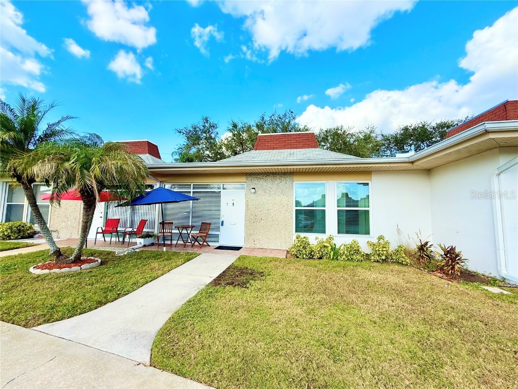 4363 Tahitian Gardens Circle #C Holiday FL 34691 W7869935 image1