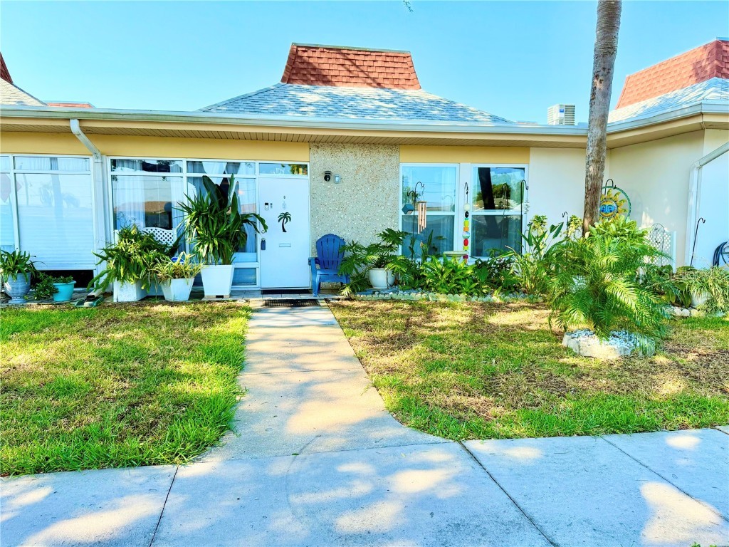4363 Tahitian Gardens Circle #G Holiday FL 34691 W7874850 image1