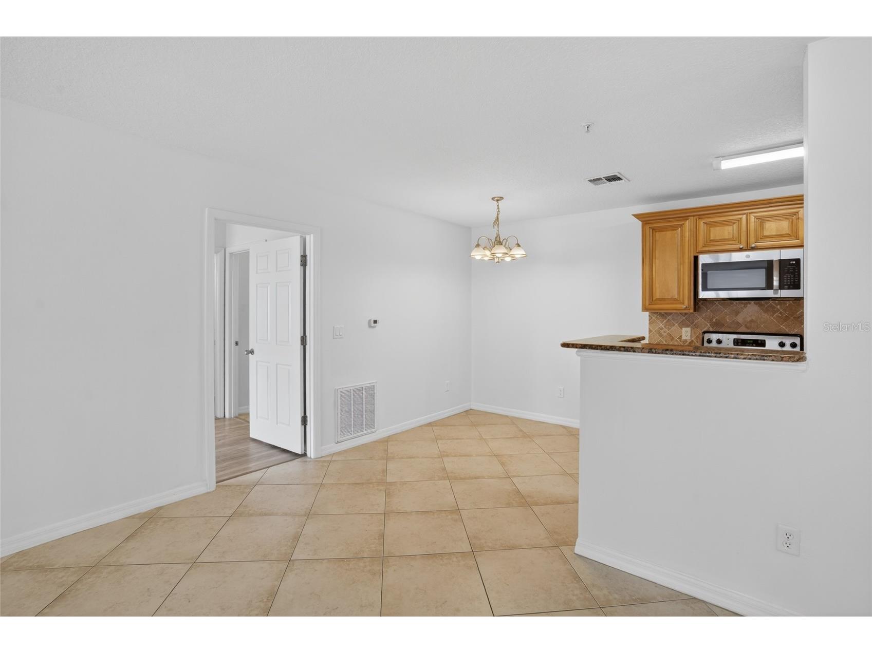 4364 S Kirkman Road #307 Orlando FL 32811 O6405728 image6