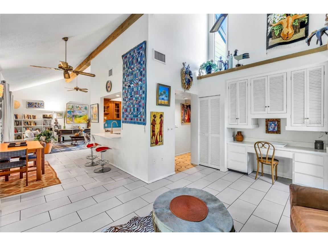 4364 Woodmans Chart #142 Sarasota FL 34235 A4672270 image19