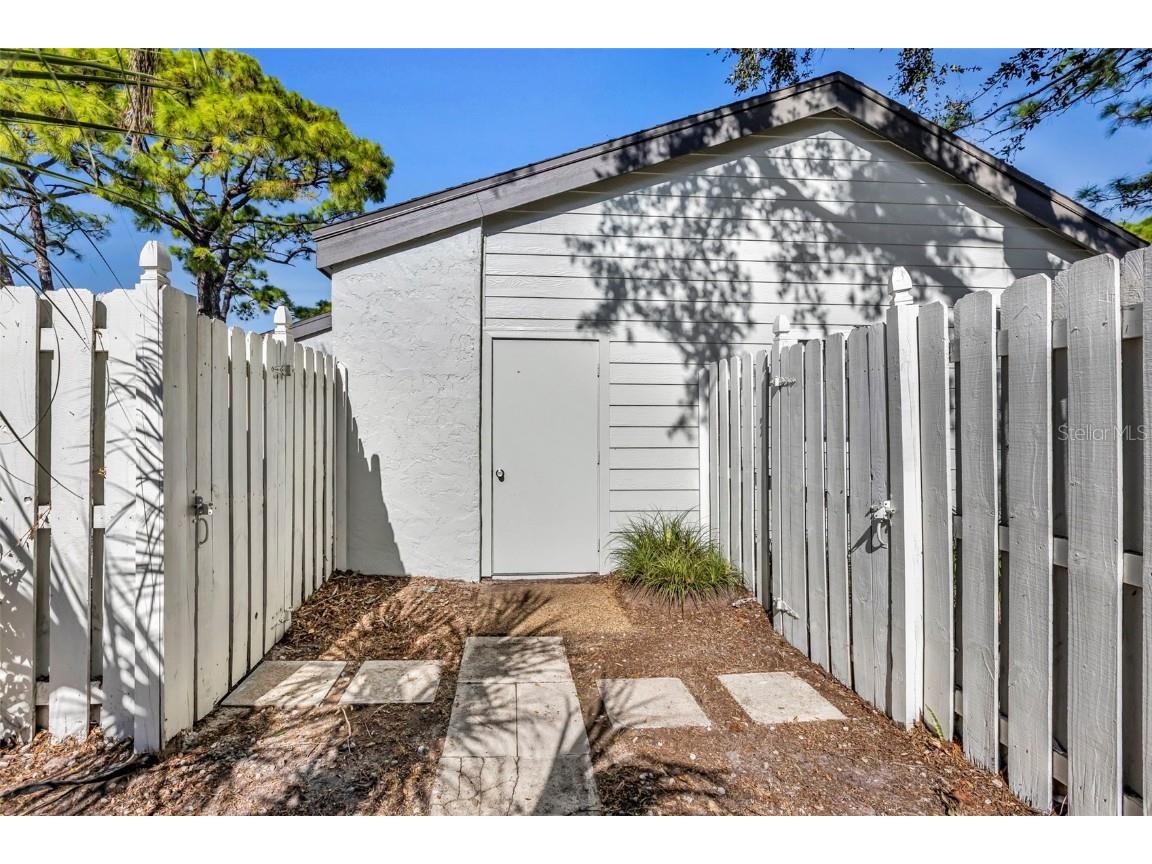 4364 Woodmans Chart #142 Sarasota FL 34235 A4672270 image39