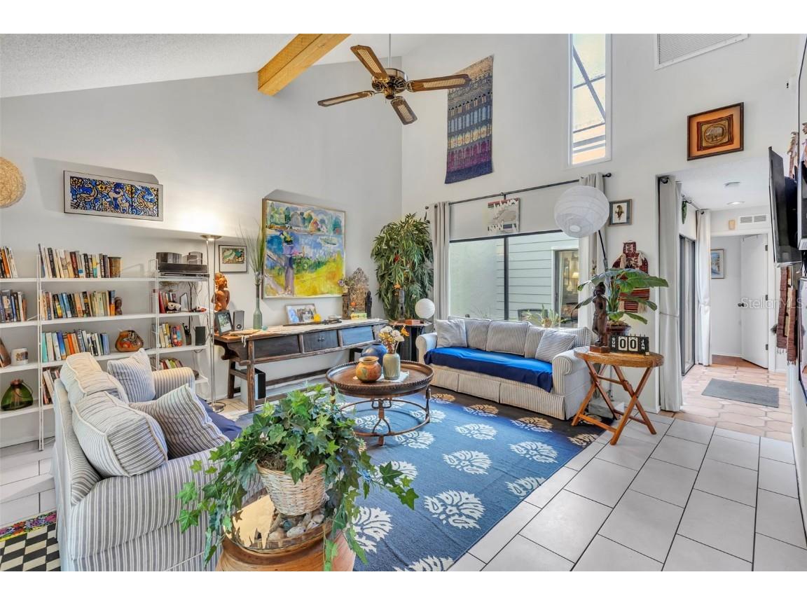 4364 Woodmans Chart #142 Sarasota FL 34235 A4672270 image8