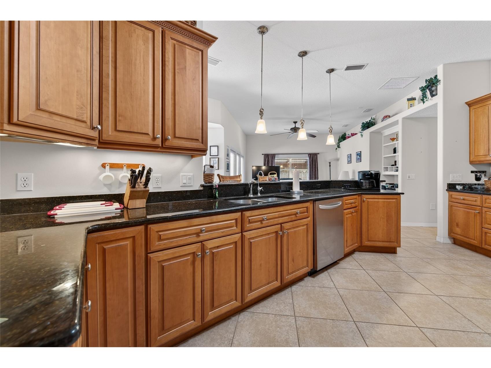 4365 Burkholm Mims FL 32754 NS1087295 image29