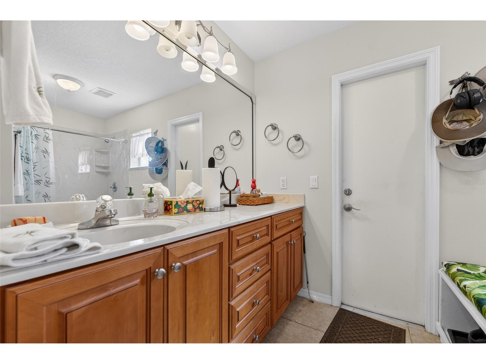 4365 Burkholm Mims FL 32754 NS1087295 image36