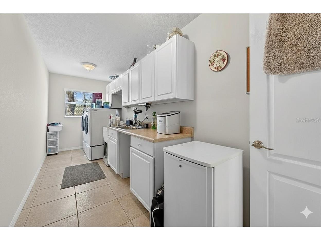 4365 Burkholm Mims FL 32754 NS1087295 image38