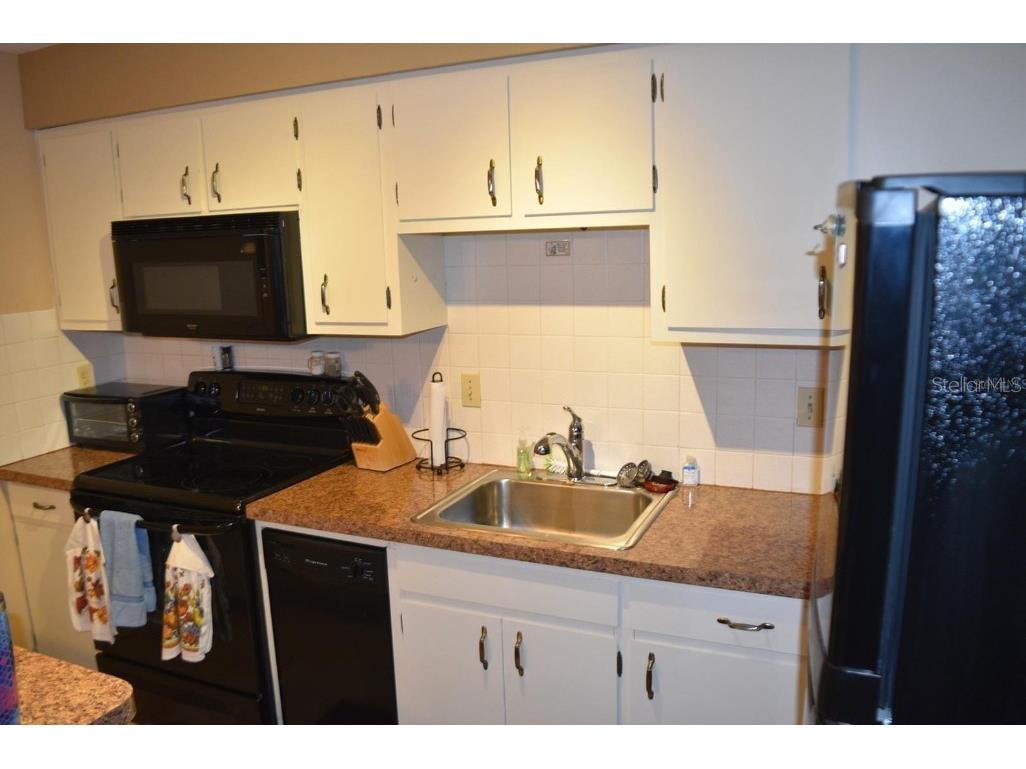 4365 Tahitian Gardens Circle #C Holiday FL 34691 TB8425445 image4