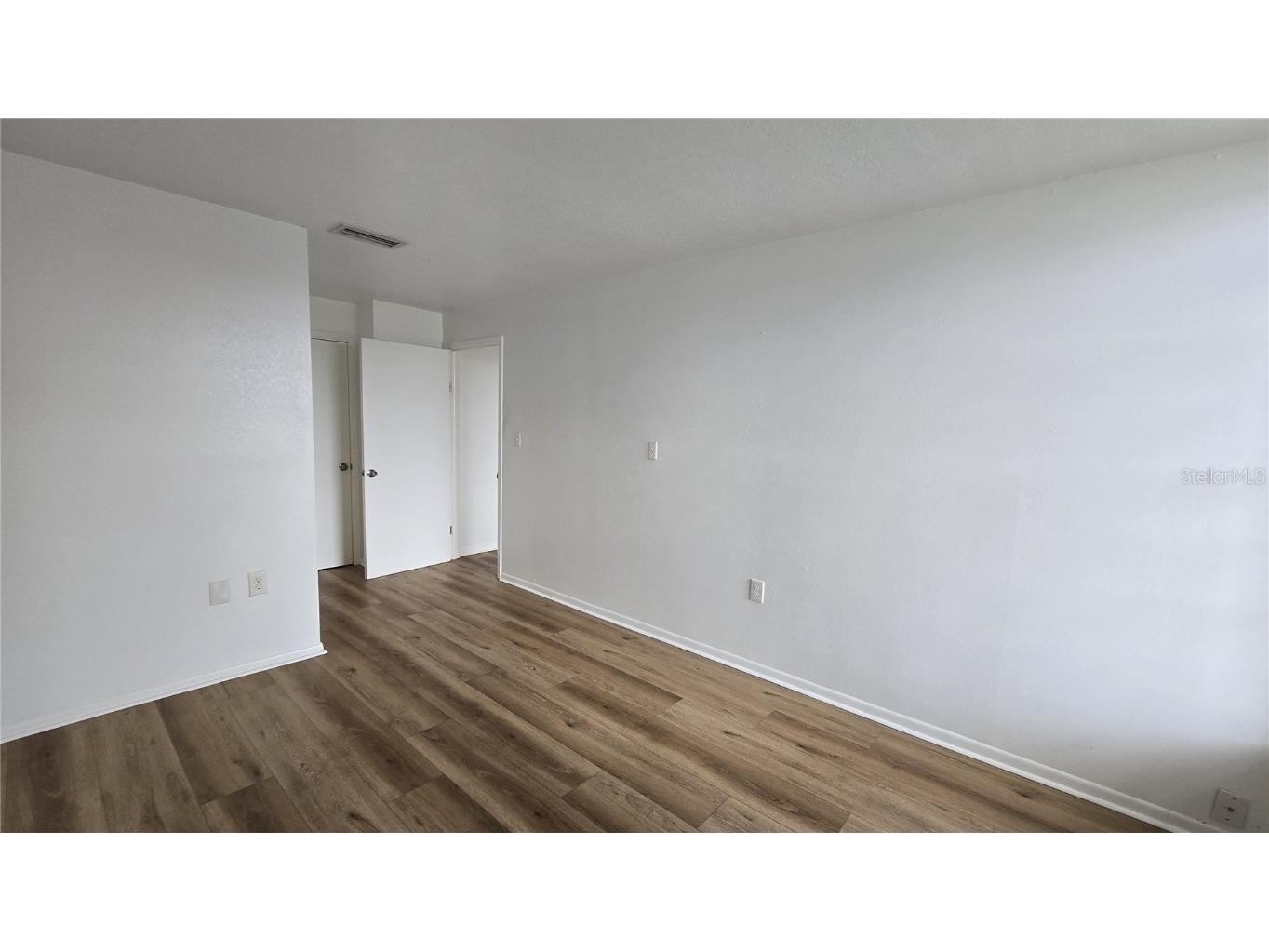 4365 Tahitian Gardens Circle #E Holiday FL 34691 TB8434737 image12