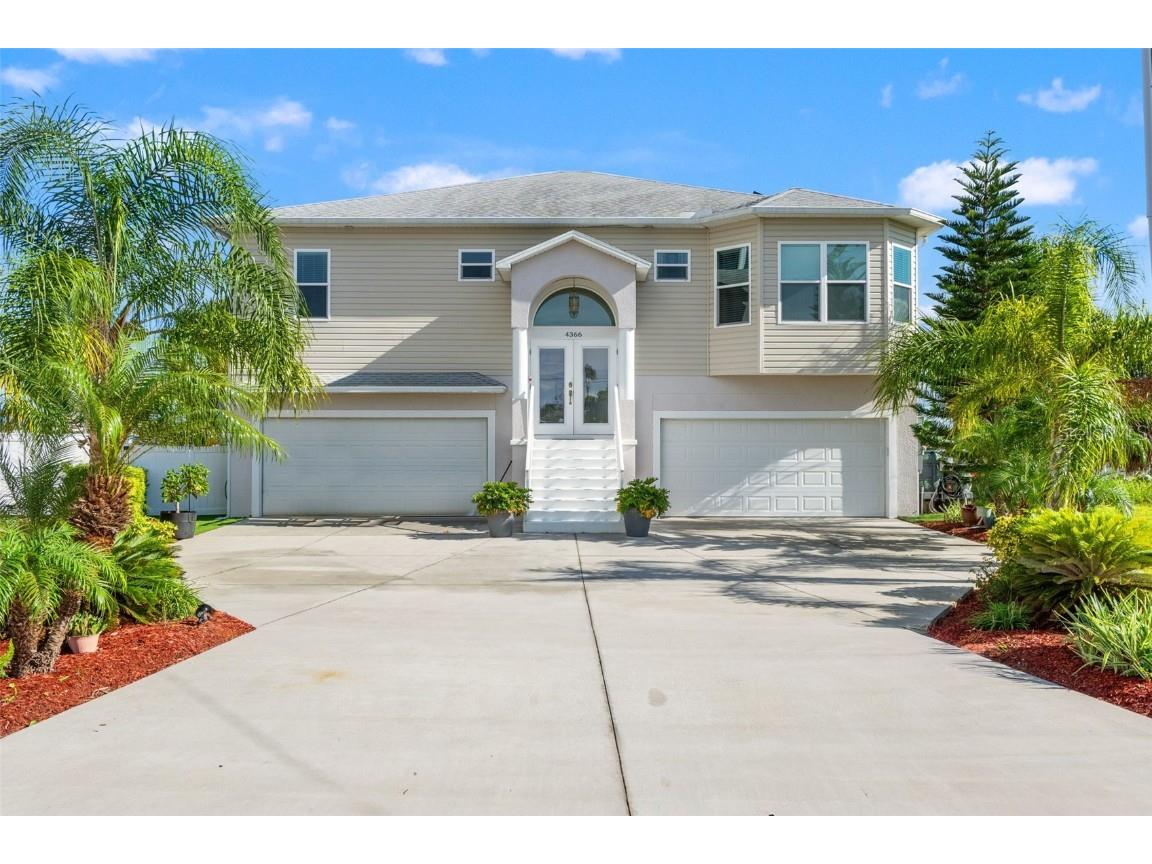 4366 6th Isle Drive Hernando Beach FL 34607 - GULF OF MEXICO W7879679 image1
