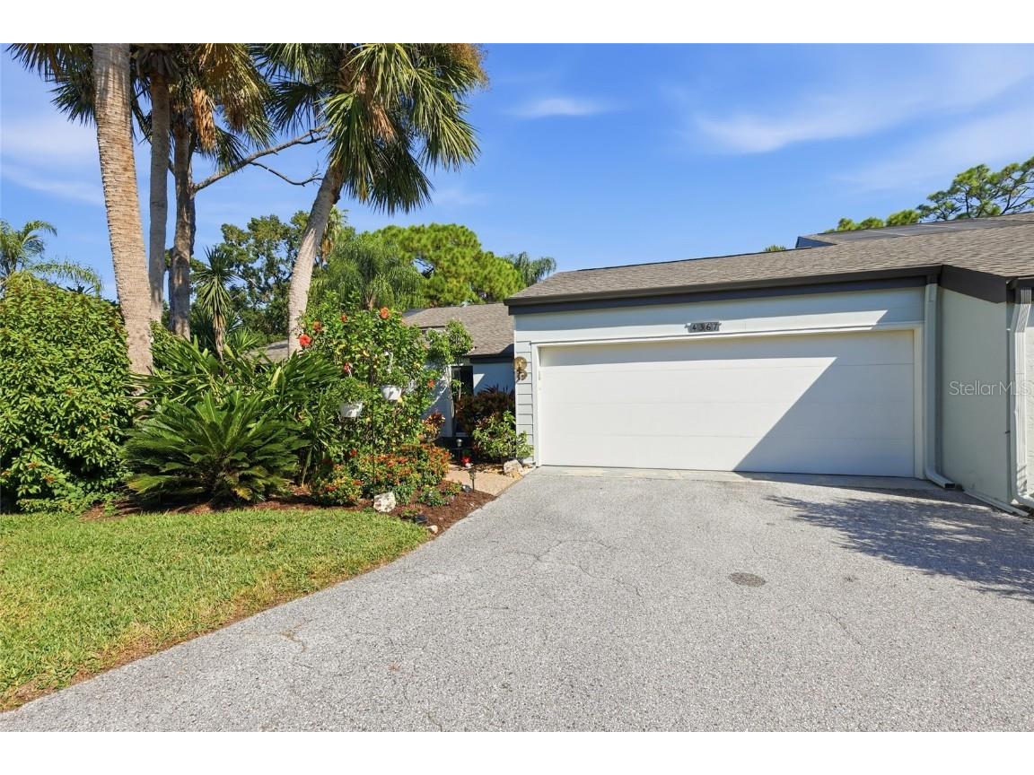 4367 Woodmans Chart #163 Sarasota FL 34235 A4673315 image2