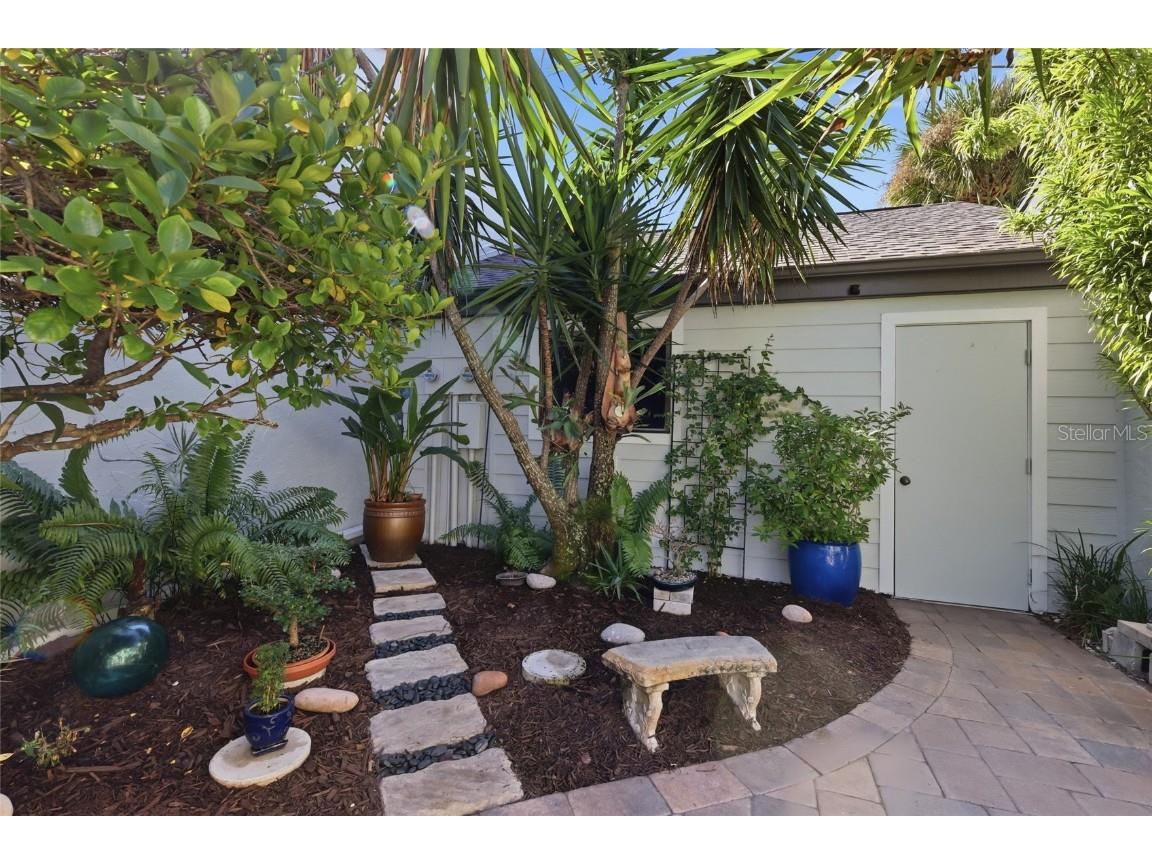 4367 Woodmans Chart #163 Sarasota FL 34235 A4673315 image27