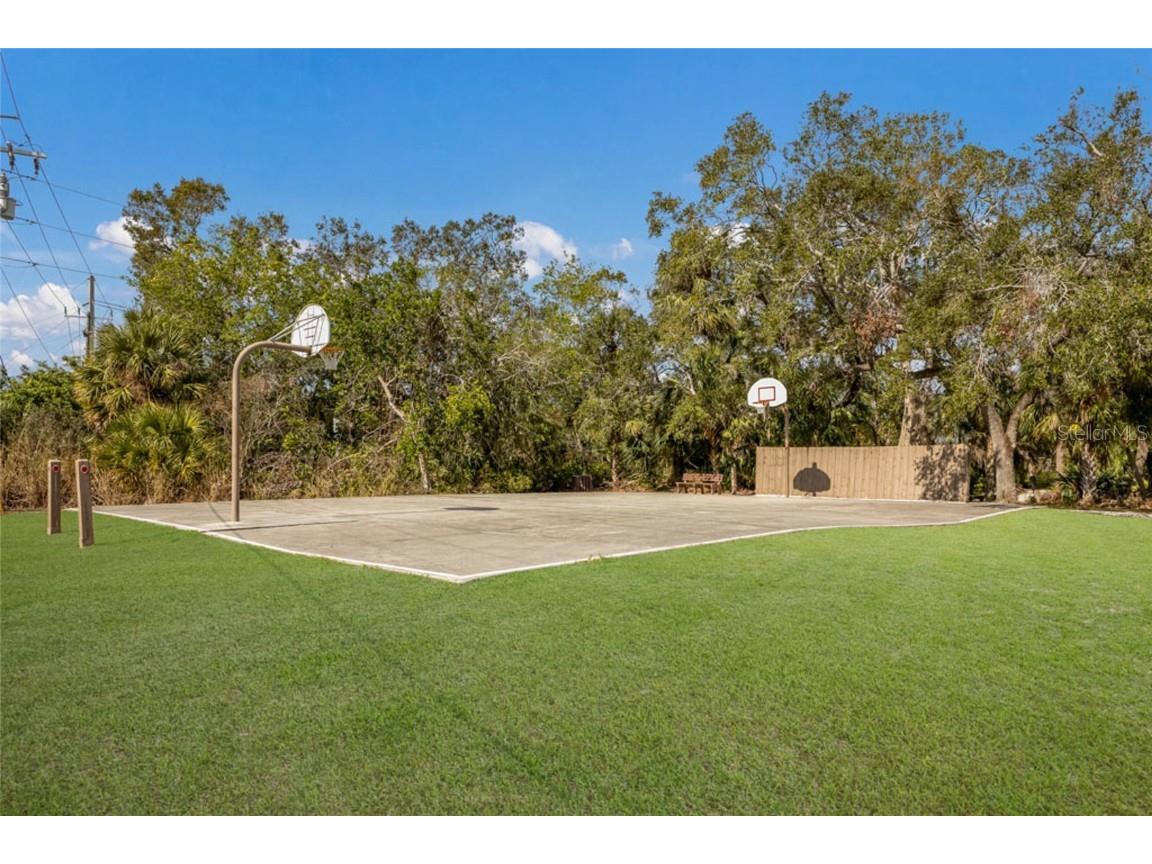 4367 Woodmans Chart #163 Sarasota FL 34235 A4673315 image44