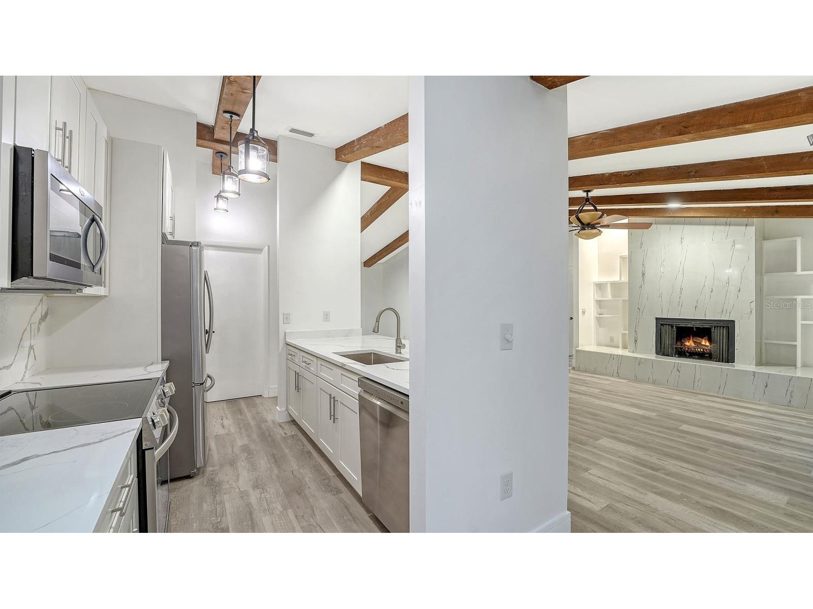 4368 Kingston Loop Sarasota FL 34238 A4689271 image27