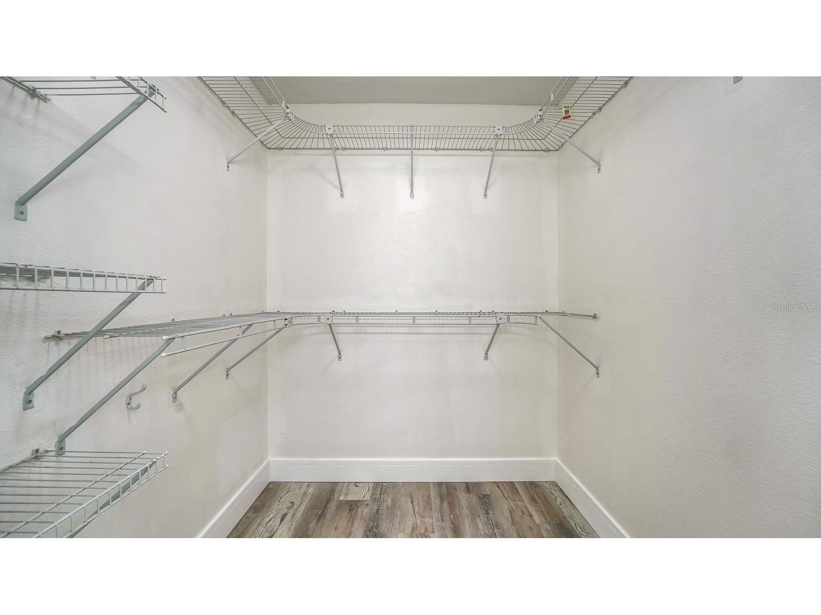 4368 Kingston Loop Sarasota FL 34238 A4689271 image35