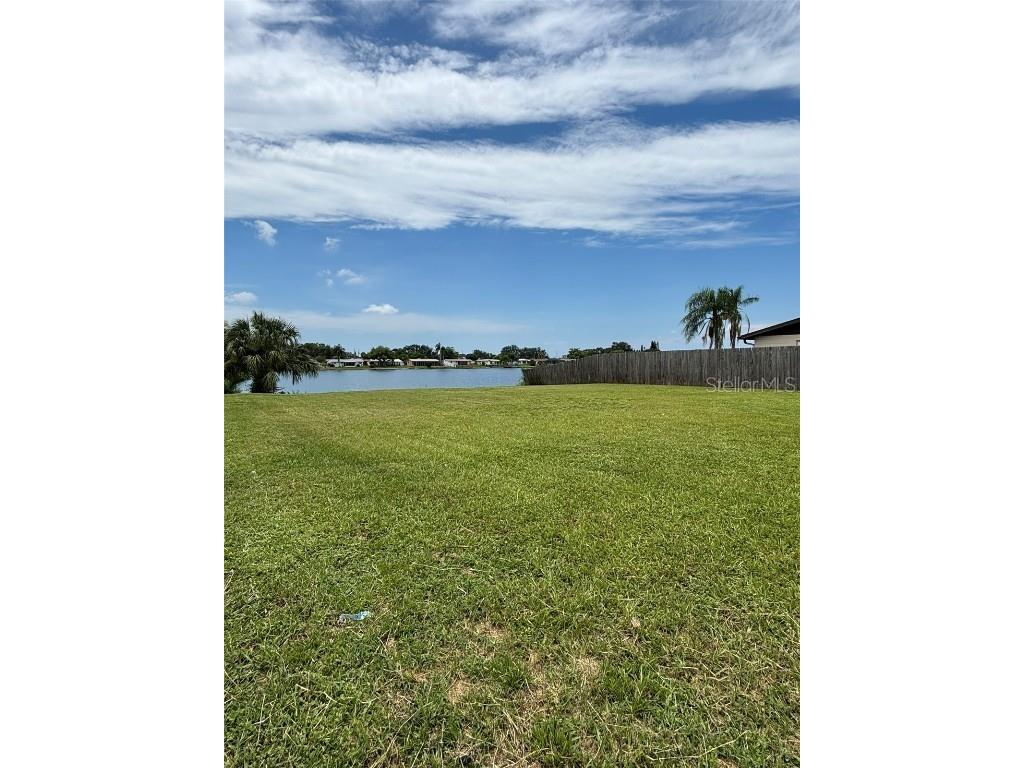 4368 Sunray Drive Holiday FL 34691 TB8402802 image3