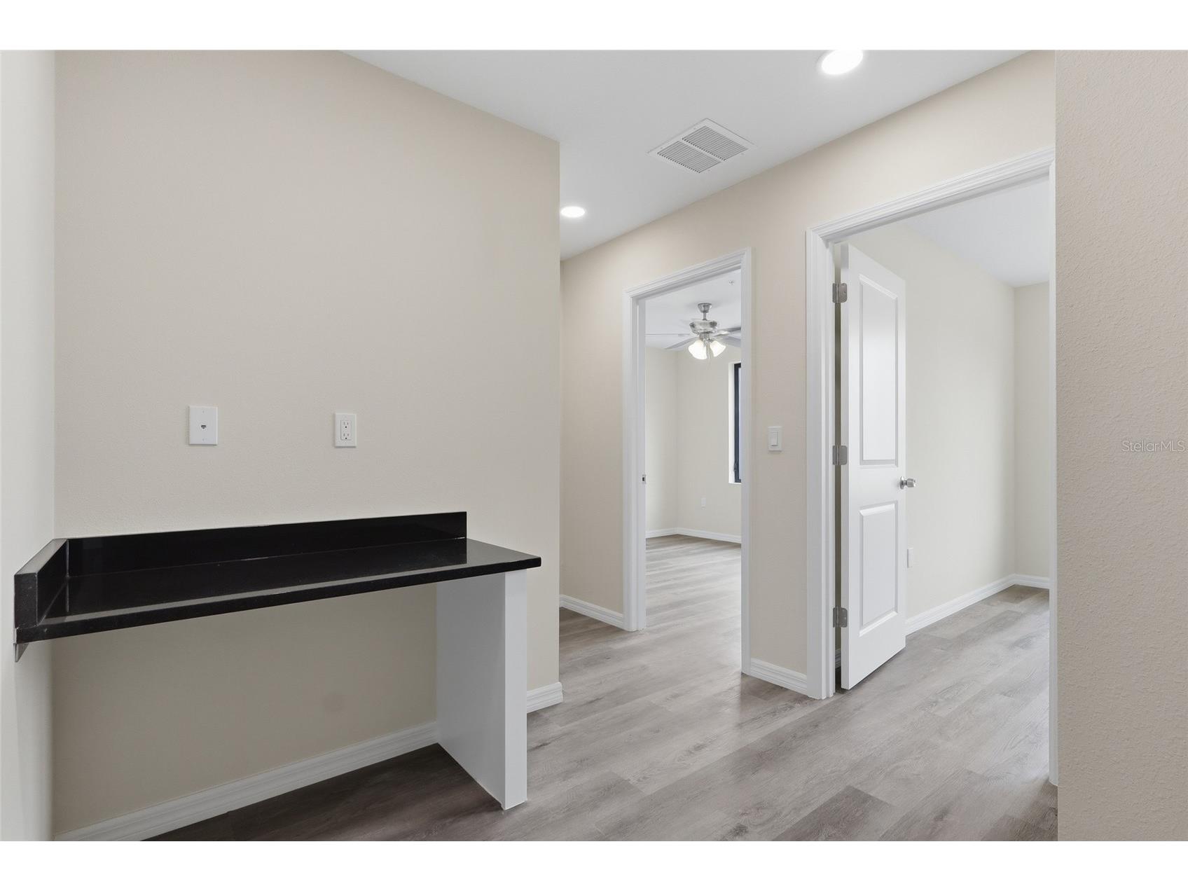 4369 Cambio Gardens Court Tampa FL 33610 TB8517543 image20