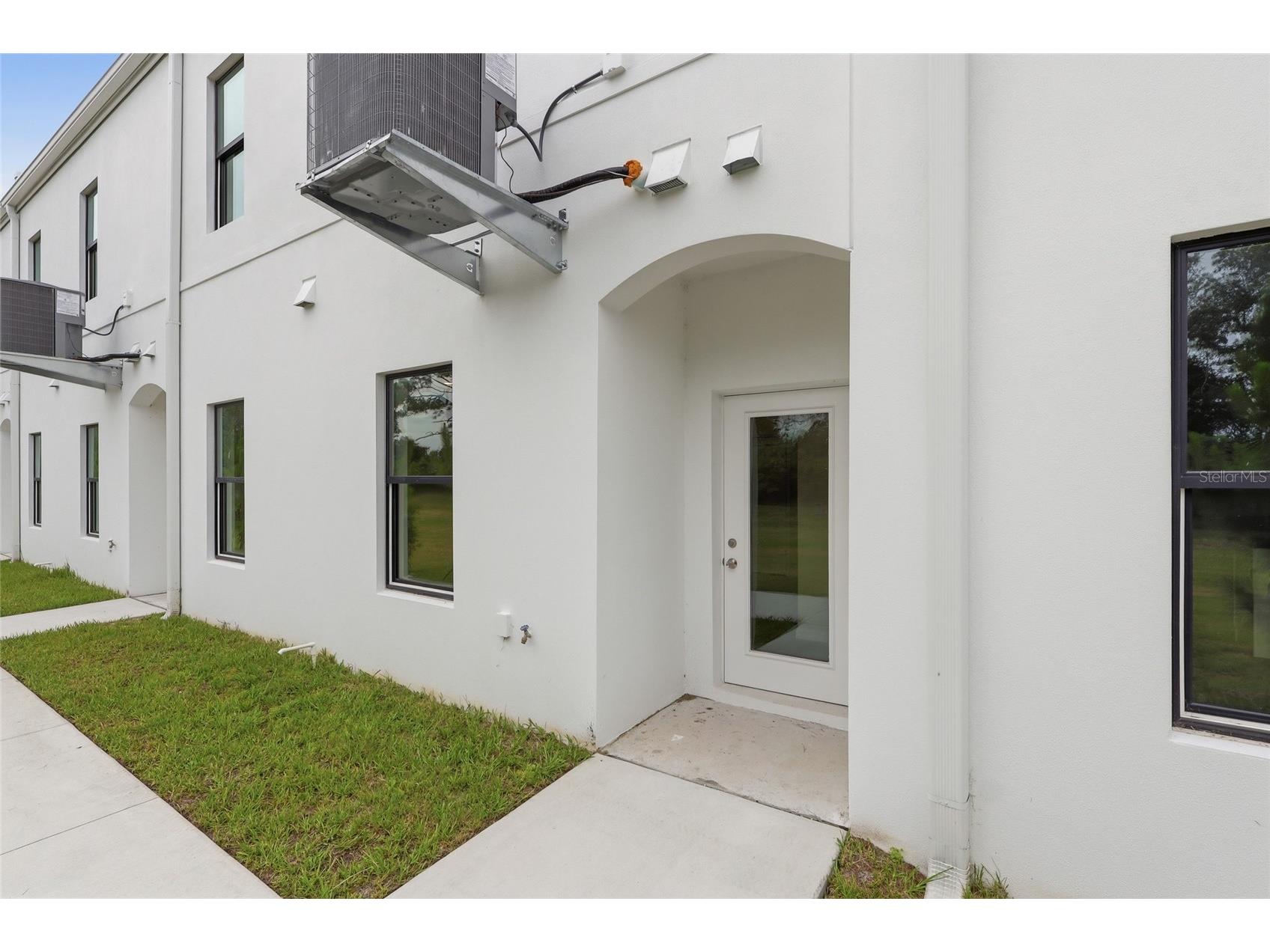 4369 Cambio Gardens Court Tampa FL 33610 TB8517543 image23