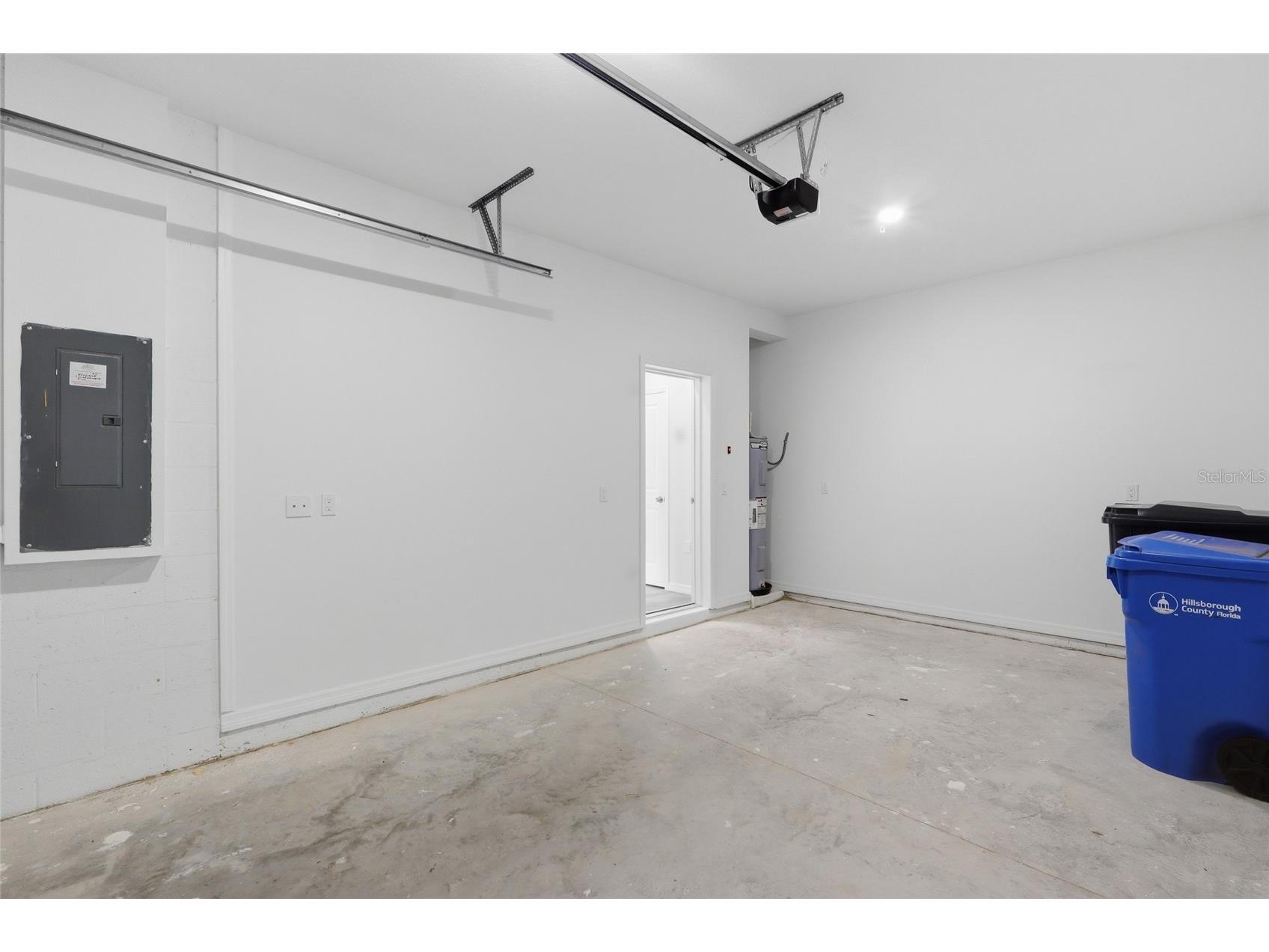 4369 Cambio Gardens Court Tampa FL 33610 TB8517543 image25