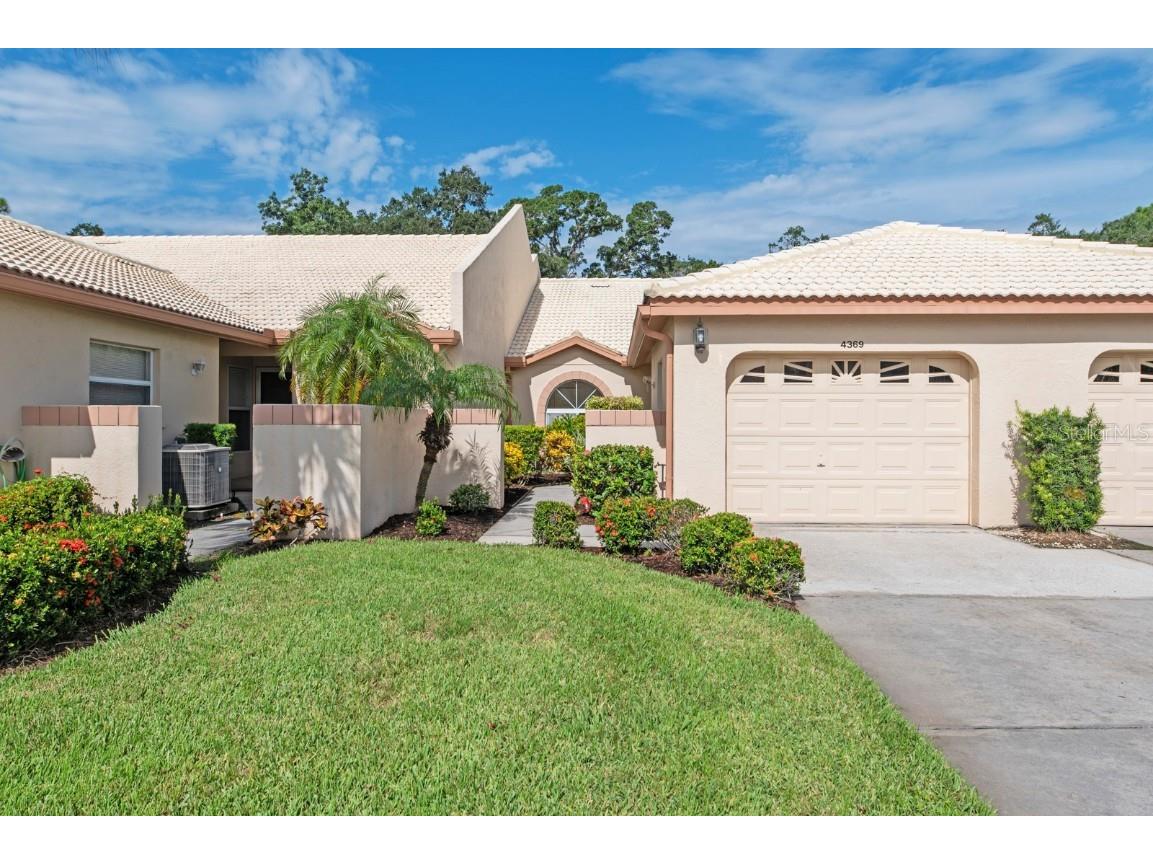 4369 Madeira Court #3213 Sarasota FL 34233 A4616760 image1