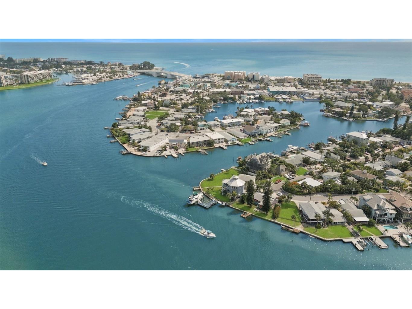 437 Boca Ciega Drive Madeira Beach FL 33708 - BOCA CIEGA BAY U8204952 image1