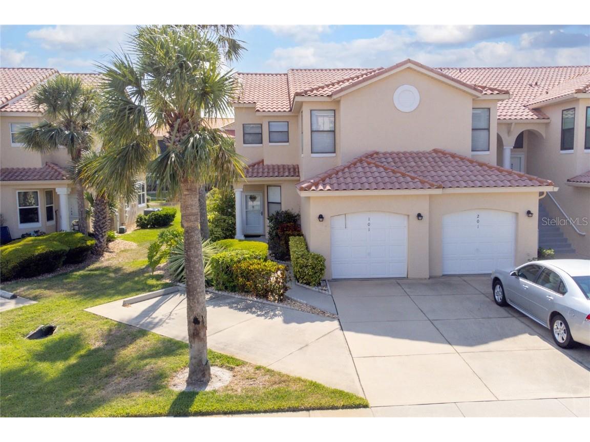 437 Bouchelle Drive #101 New Smyrna Beach FL 32169 V4930298 image1