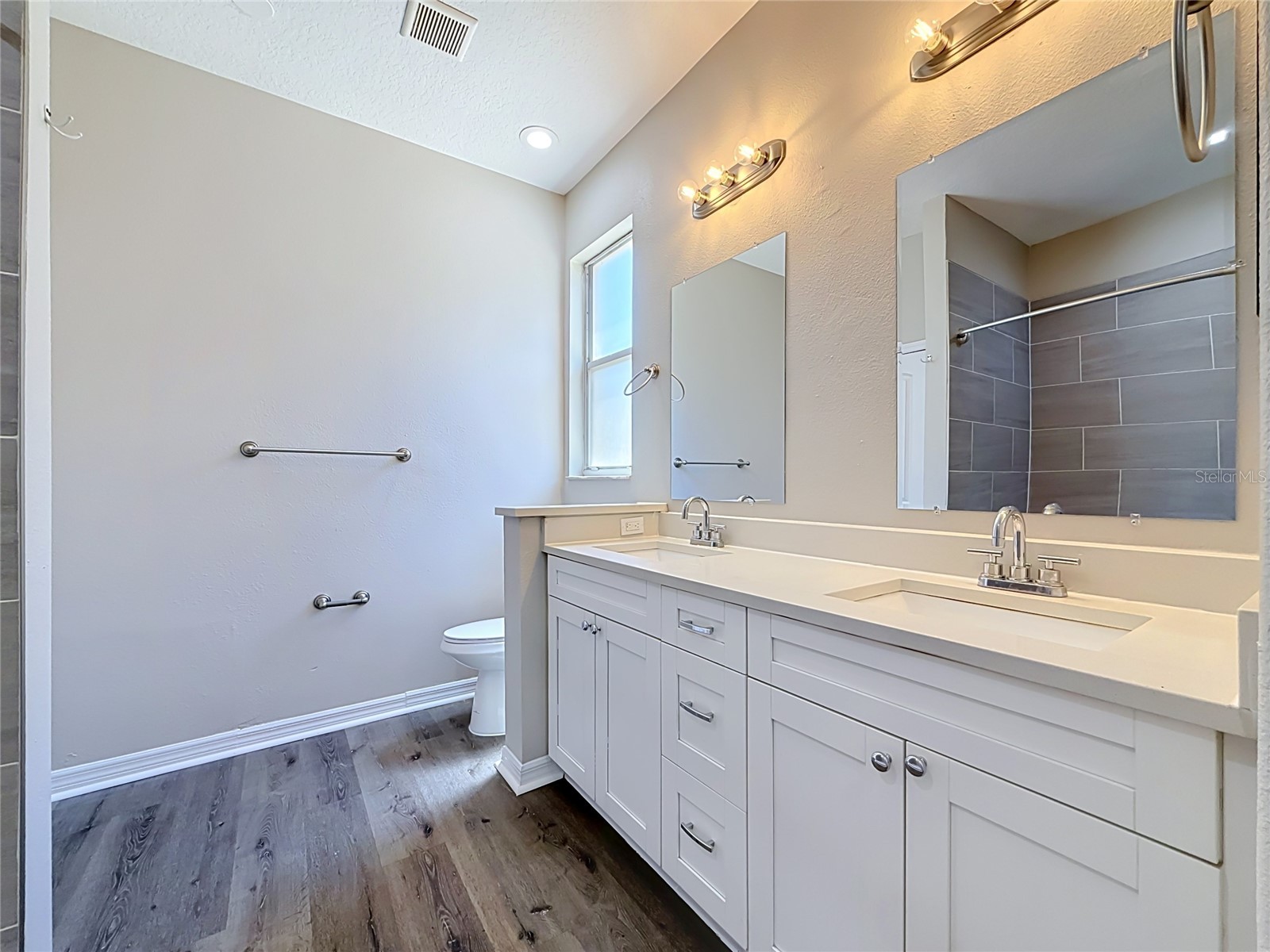 437 Briland Street Tarpon Springs FL 34689 TB8527251 image11