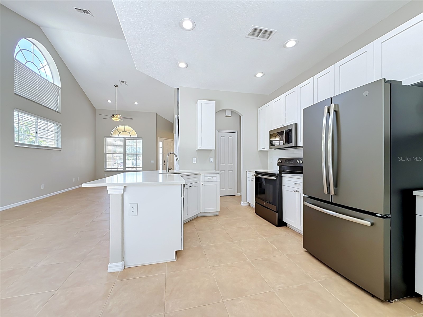 437 Briland Street Tarpon Springs FL 34689 TB8527251 image7