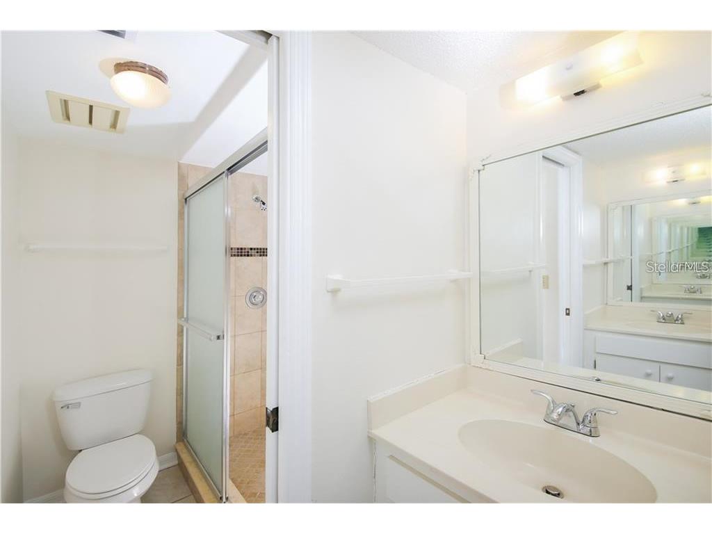 437 Cerromar Lane #315 Venice FL 34293 A4657054 image10