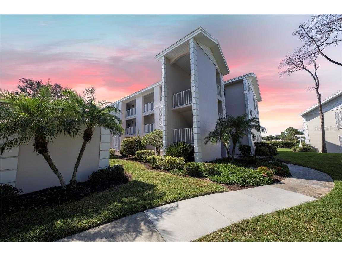 437 Cerromar Lane #525 Venice FL 34293 N6129364 image1
