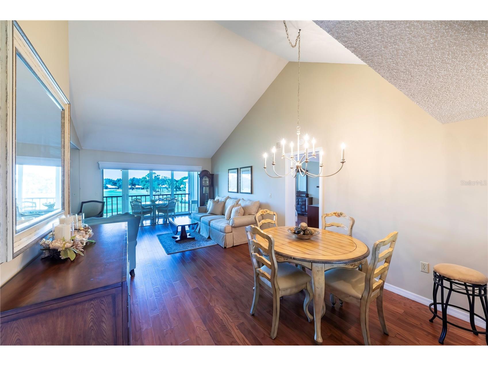 437 Cerromar Lane #525 Venice FL 34293 N6144027 image8