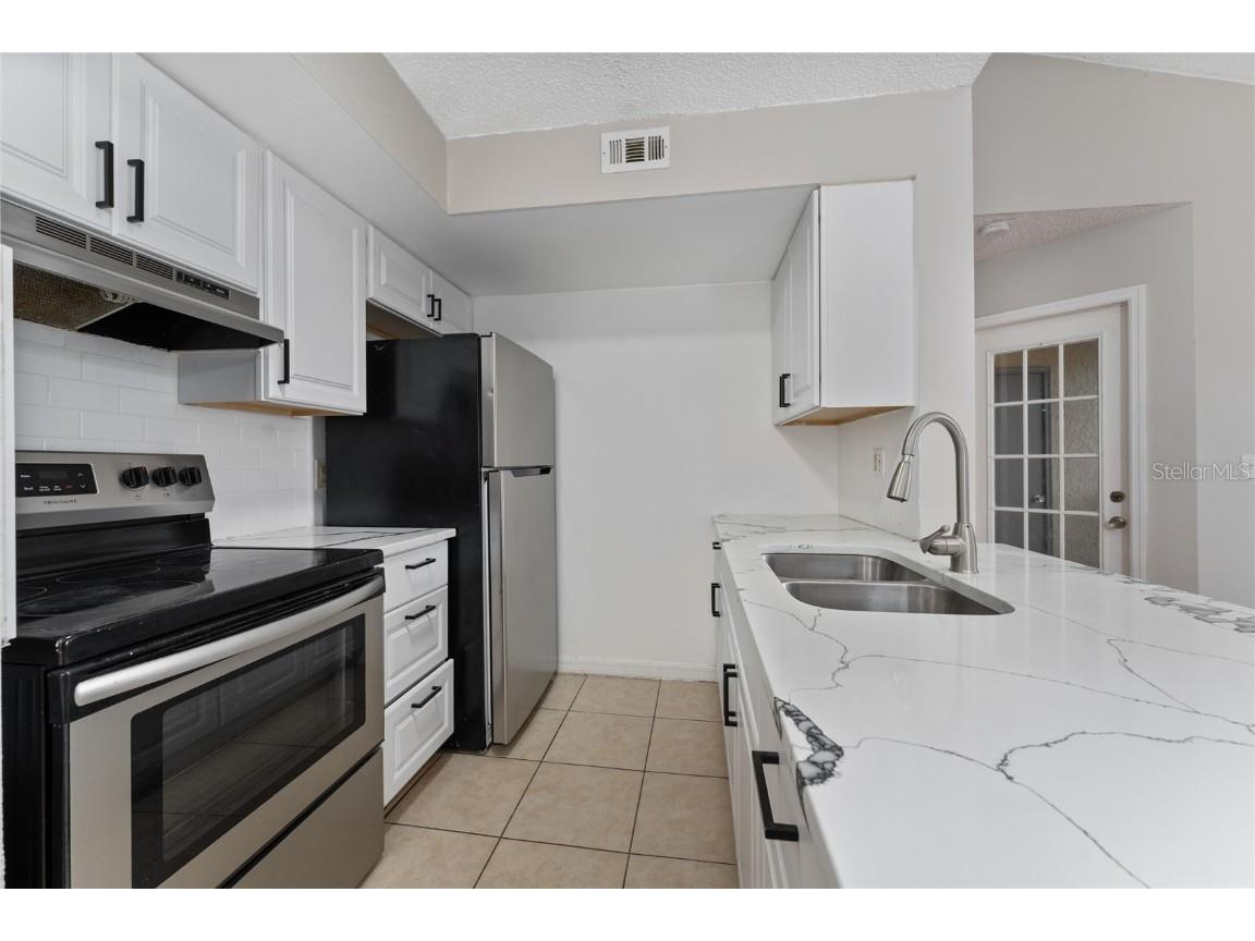 437 Fountainhead Circle #283 Kissimmee FL 34741 S5127965 image7