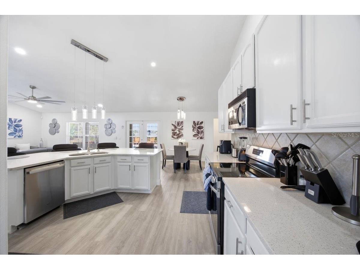 437 Grand Reserve Drive Davenport FL 33837 O6405600 image15