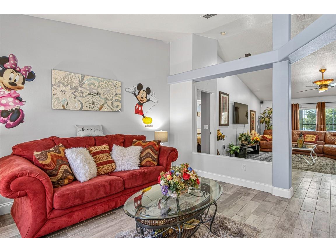 437 Grand Reserve Drive Davenport FL 33837 V4943538 image11